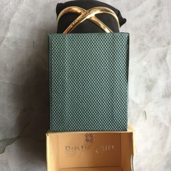 “CHOOSE KINDNESS” Rustic Cuff Bracelet - Picture 3 of 8